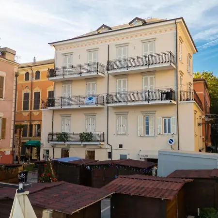 Xx Settembre 74 * Alassio