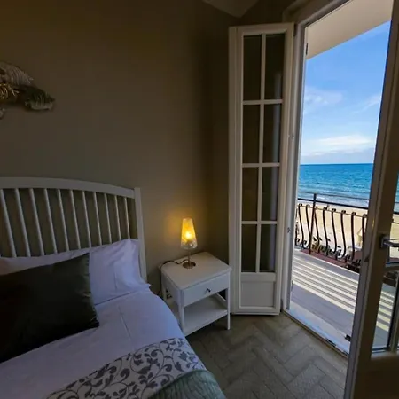 Xx Settembre 74 * Alassio